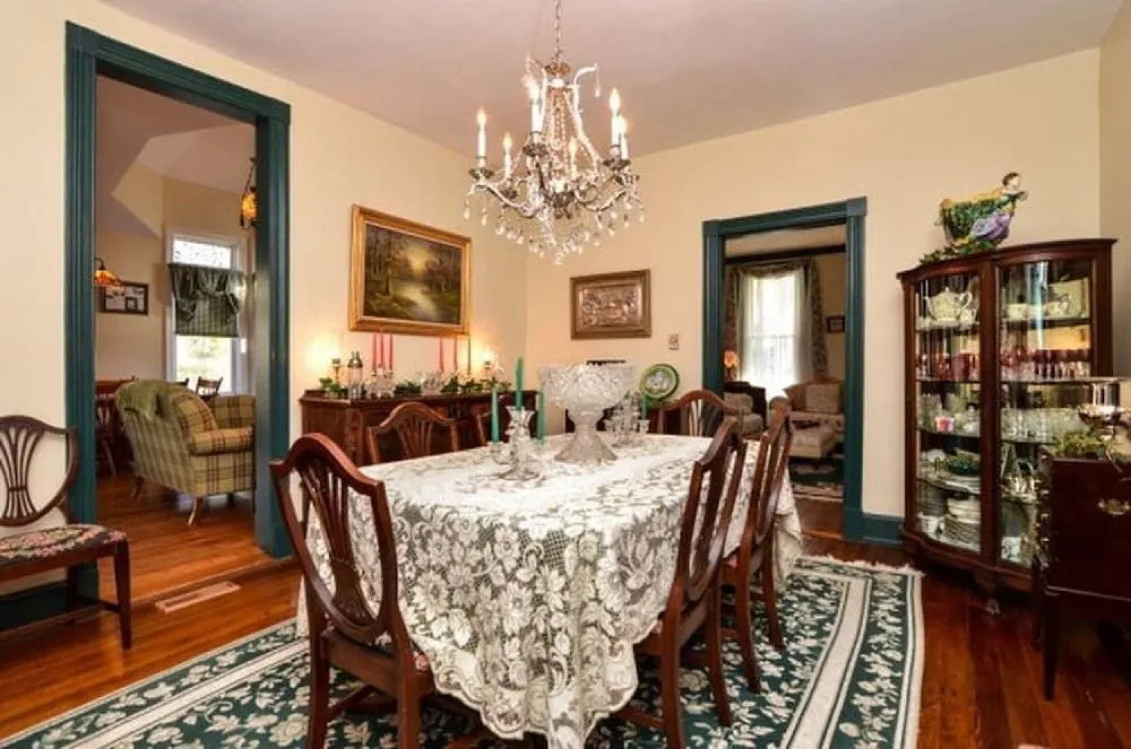 Colonial Beach Plaza Bed & Breakfast