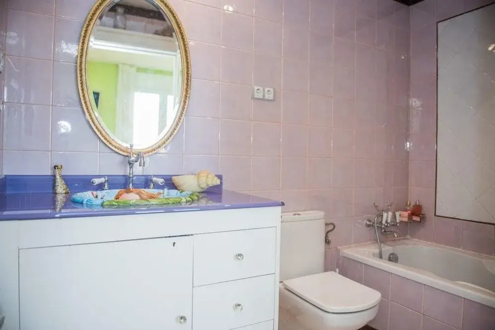 Go Barcelona Guest House