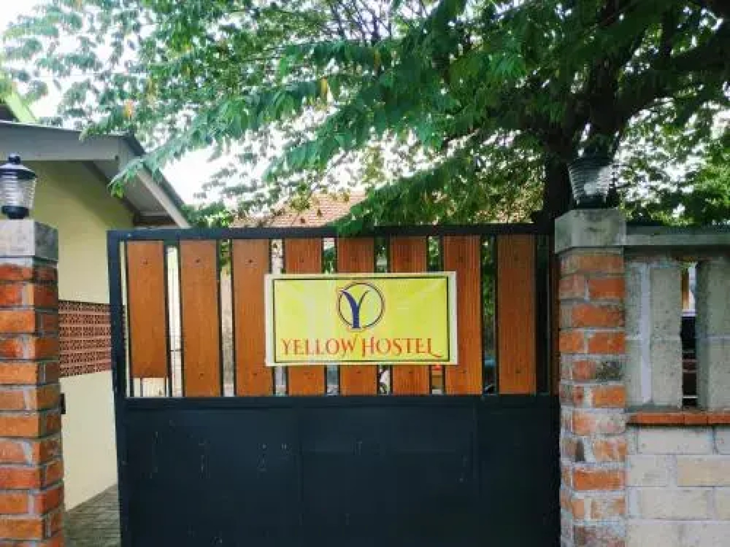 Yellow Hostel