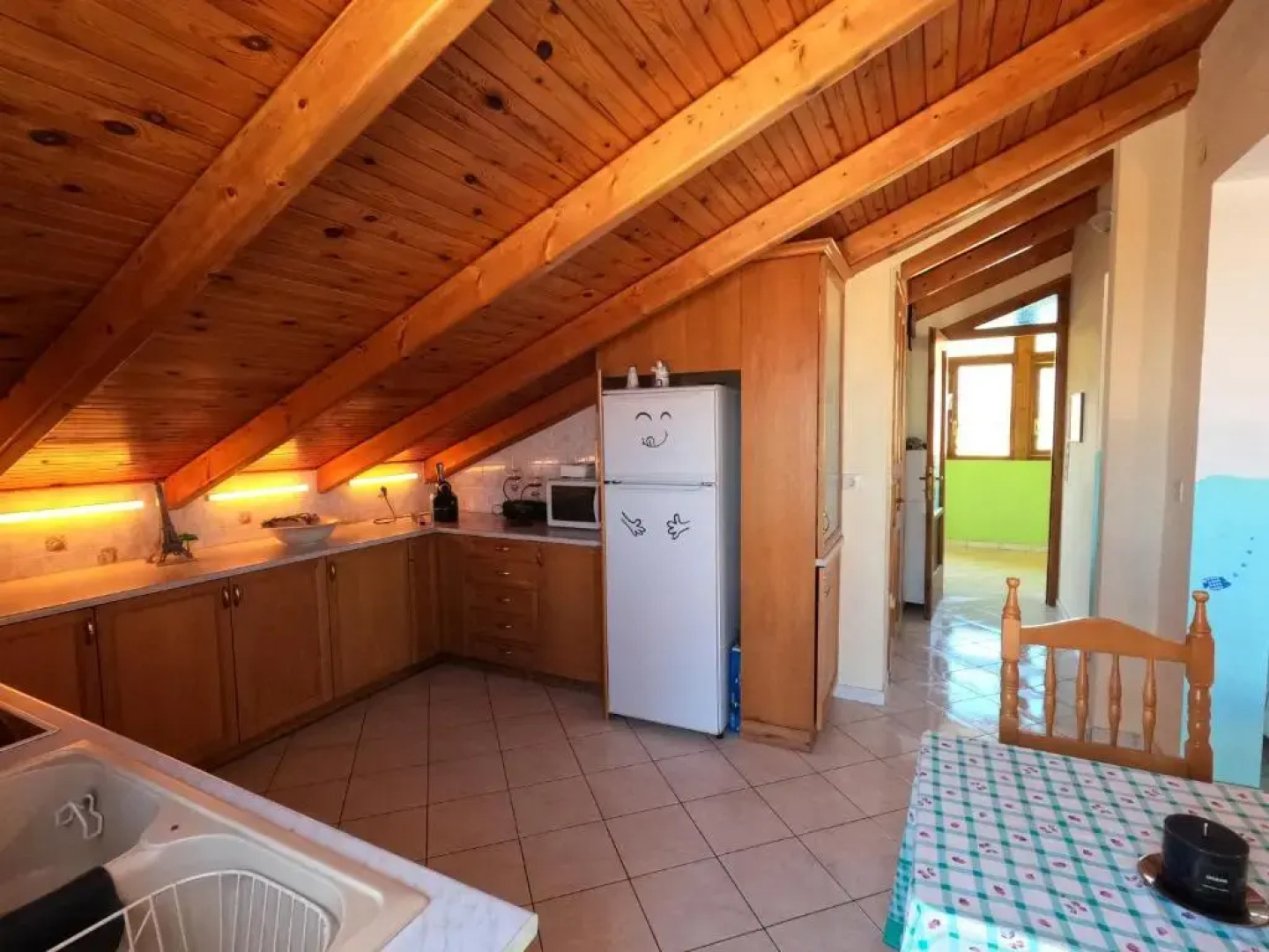 Loft apartment 20m from sea