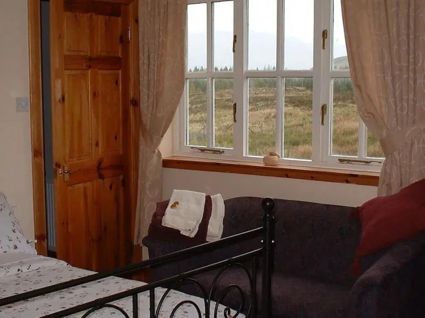 Coinachan Guest House