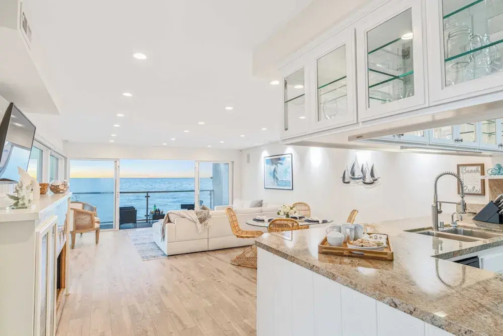 Big Rock Beach Retreat With Oceanfront Balconies, Direct Beach Access & Sweeping Sunset Views Pacific Coast Outlook by Avantstay