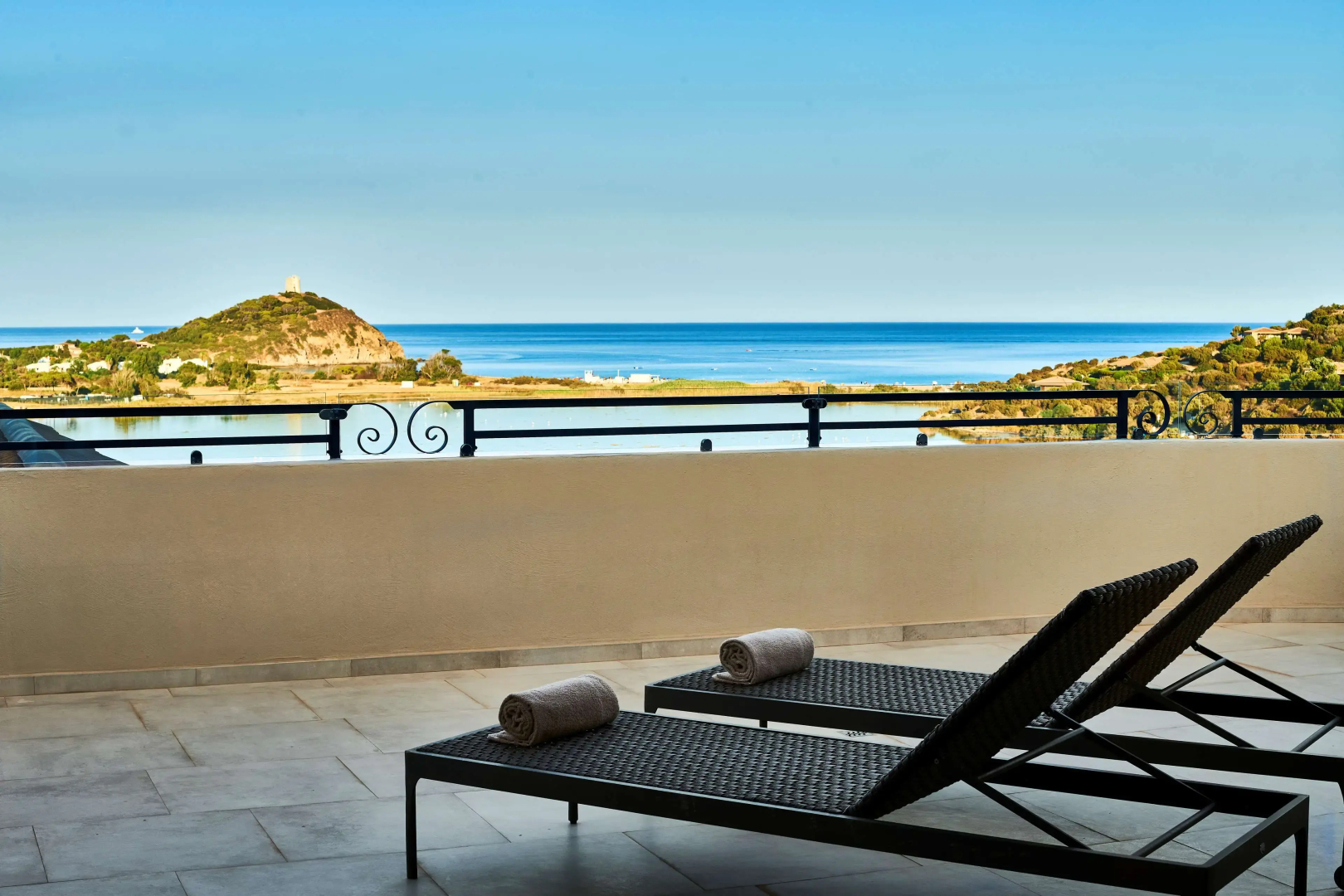 Conrad Chia Laguna Sardinia