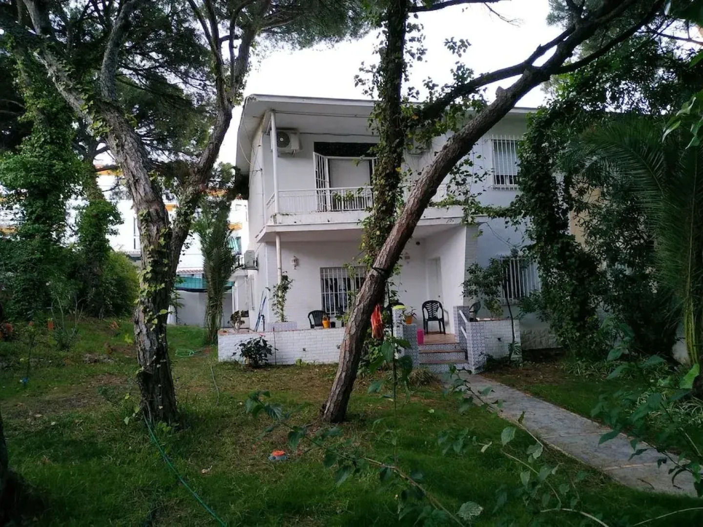 House With 4 Bedrooms in Punta Umbría, With Wonderful sea View, Enclos