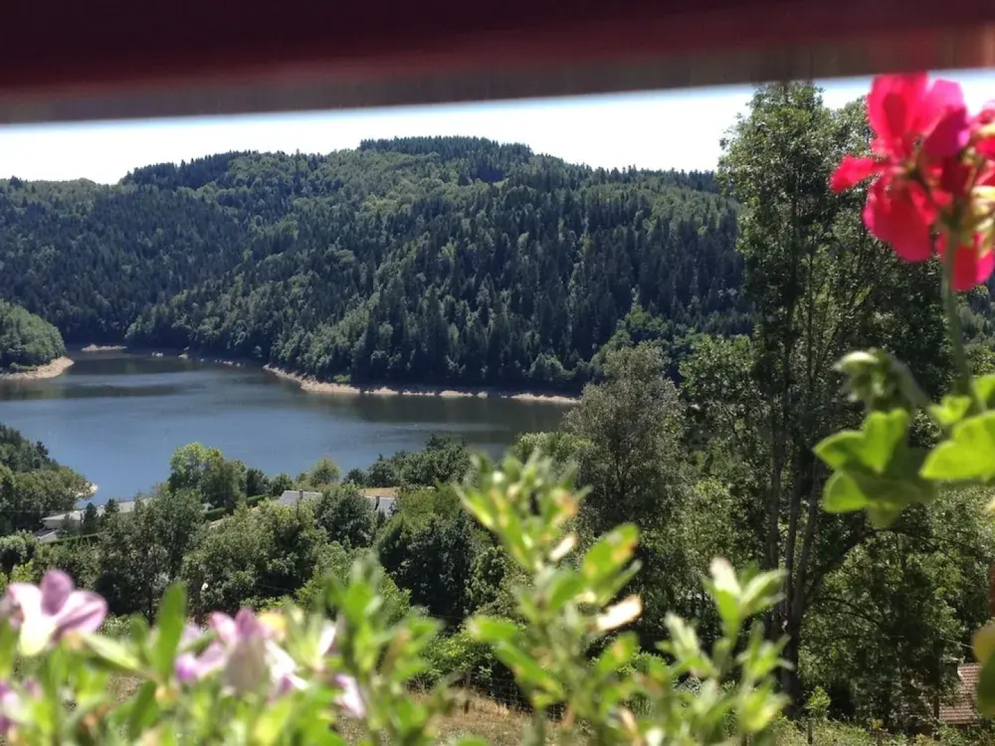 La Batisse De Grandval