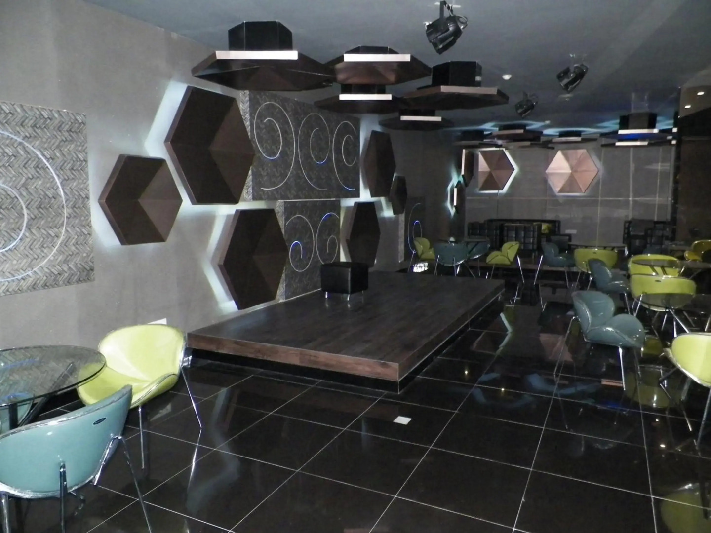 Sutan Raja Hotel And Convention Centre