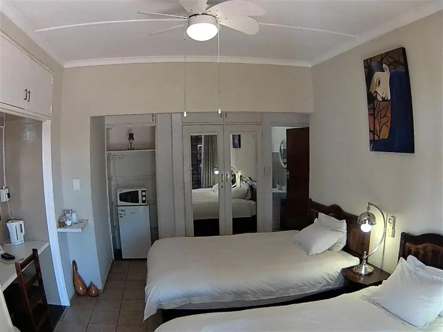 Kuru-Kuru Guesthouse