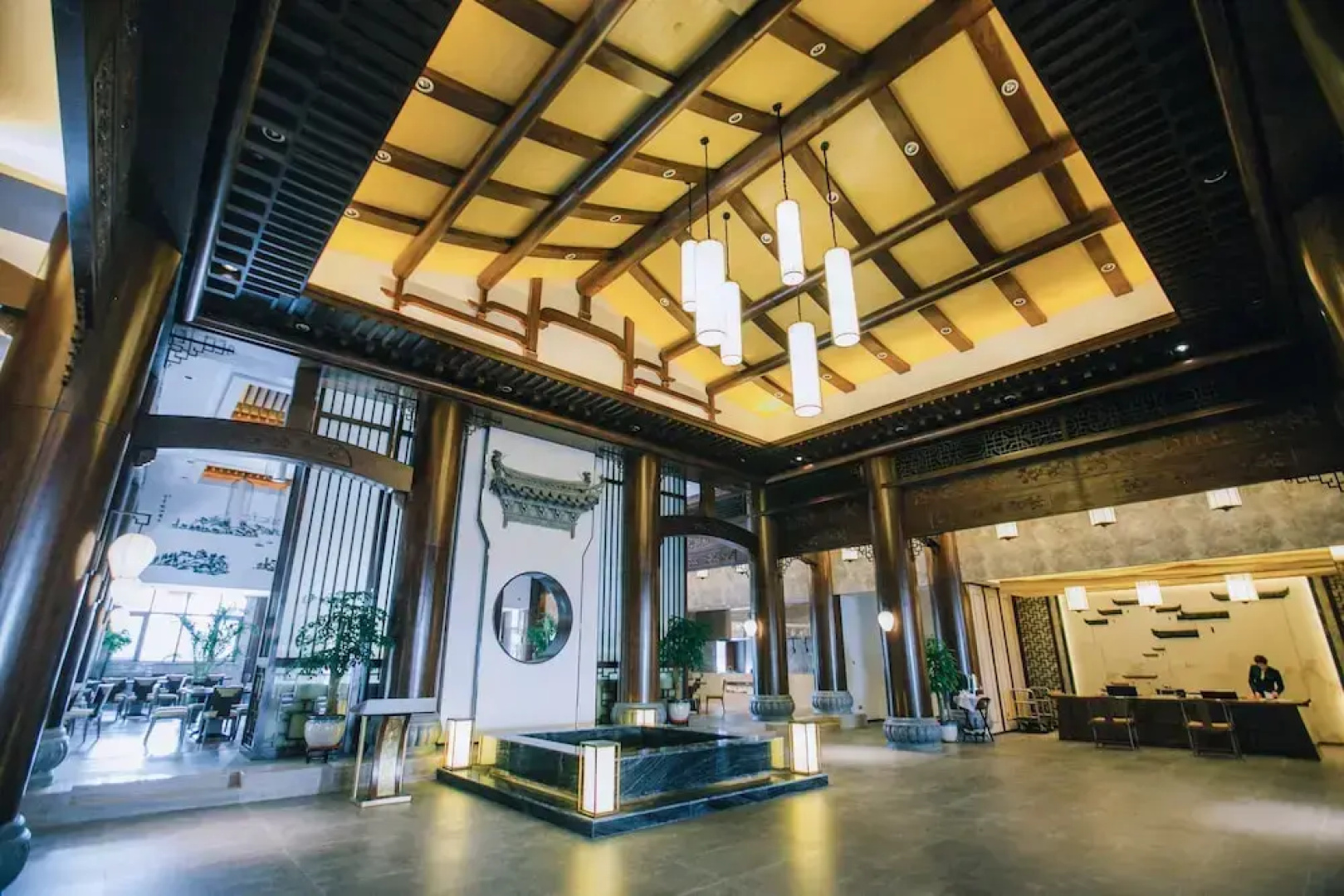Xinhualian Lv Xin Gu Hotel