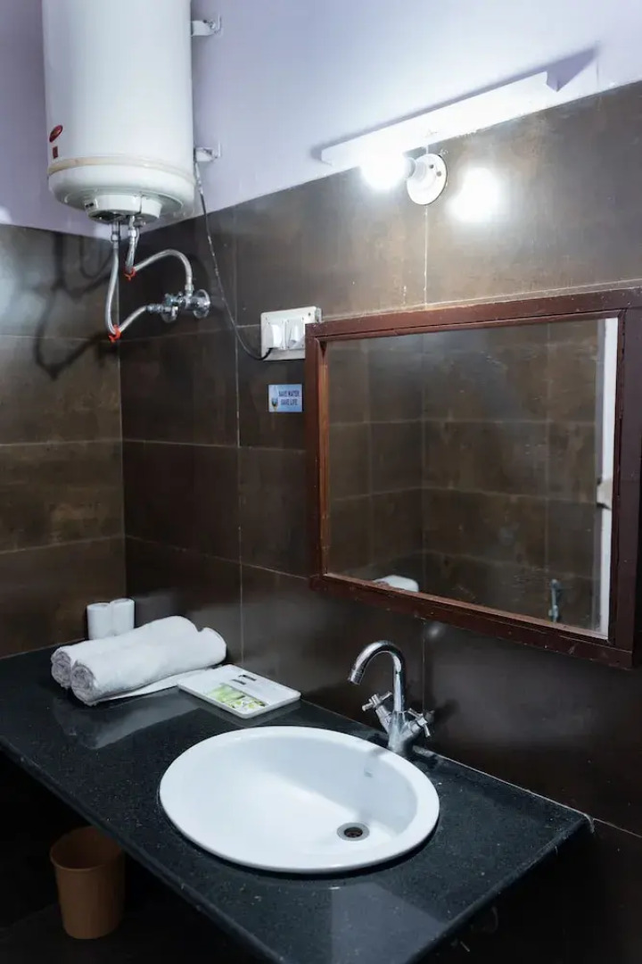 OYO Premium Log Huts