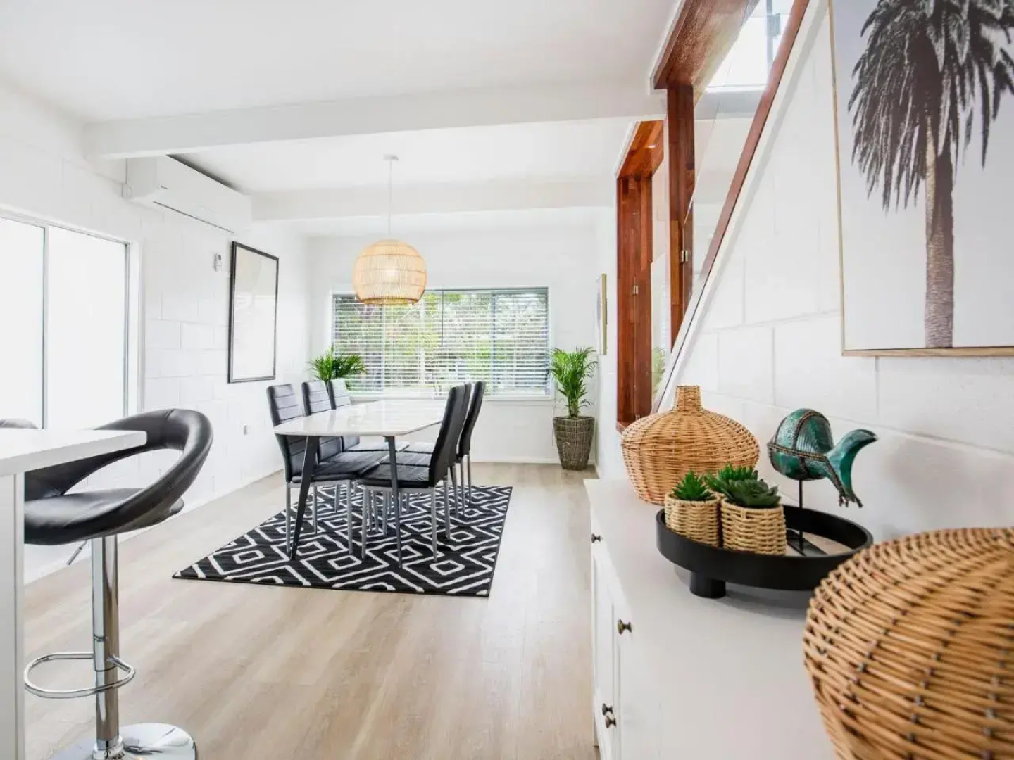 Sunfish - Pet Friendly - 4 Mins Walk to Beach