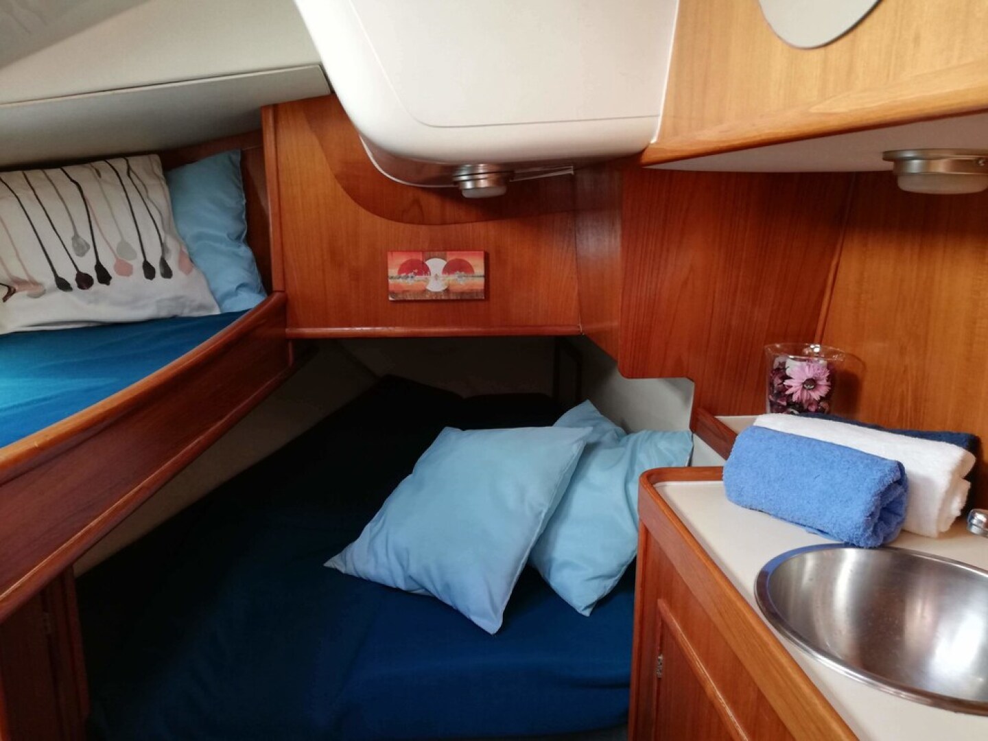 Amber Sun - Boat & Breakfast