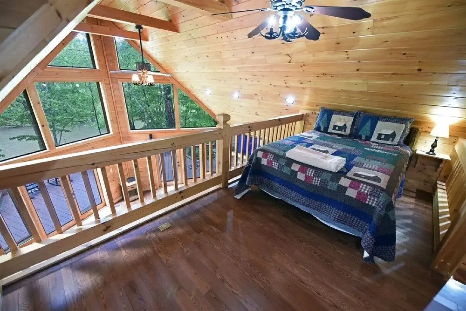 River`s Edge- Ocoee Riverfront