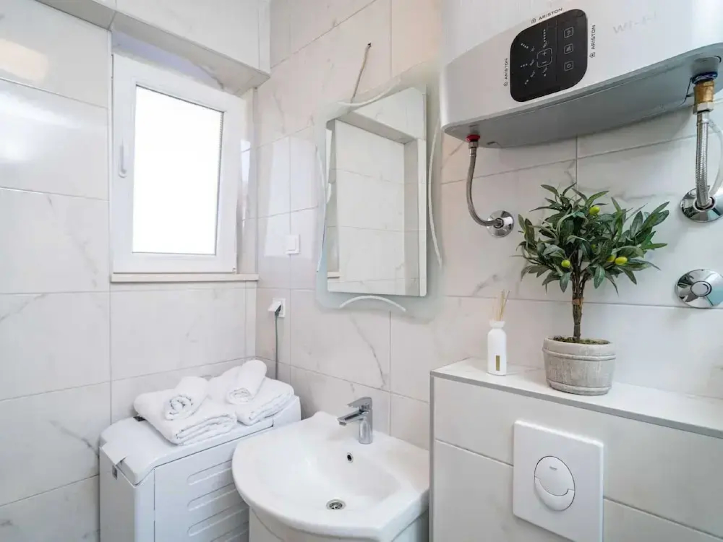 Apartment N&I - One Bedroom With Terrace