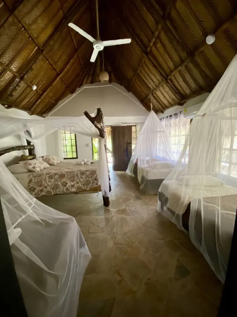 Quetzal Dorado Ecolodge