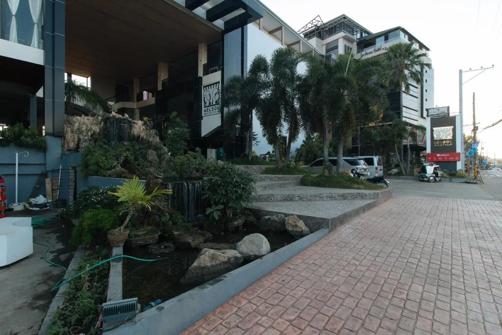 Mel Sols Inn And Resort by RedDoorz