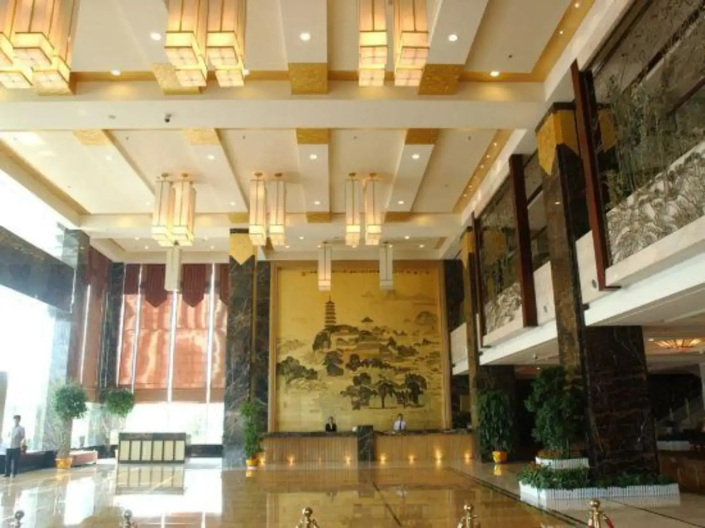 Changjiang Hotel
