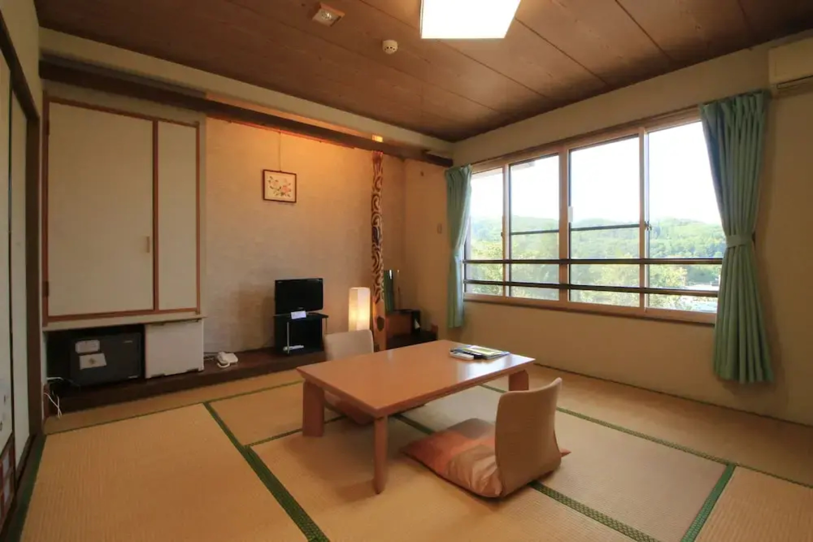 Oshuku Onsen Kawacho Natural Hot Spring