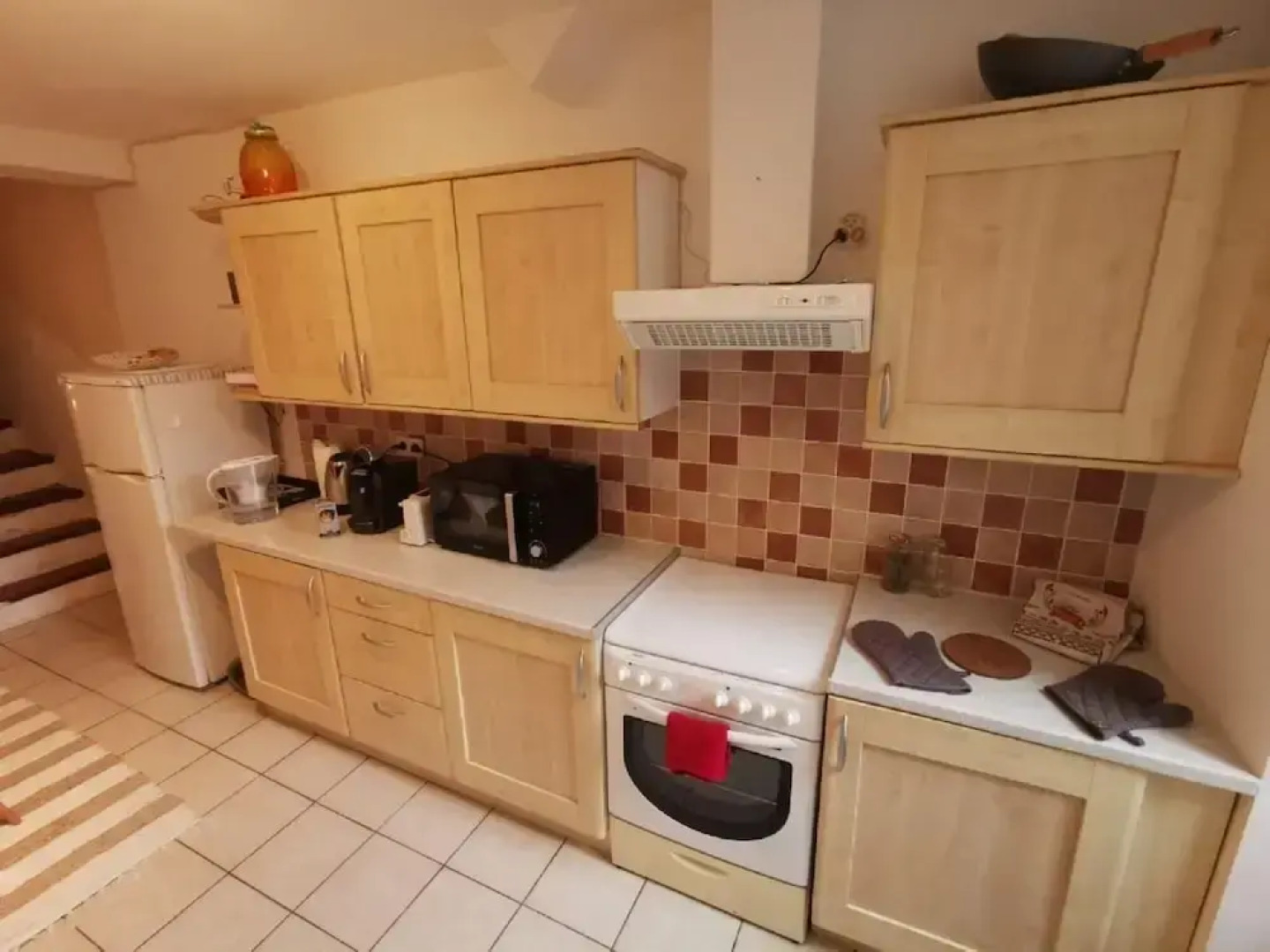 Beautiful Holiday Home With Fireplace