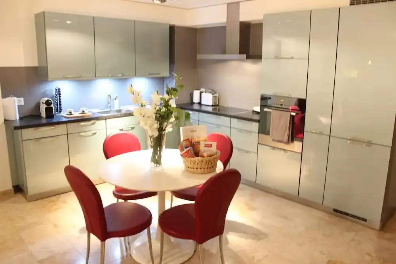 Montreux Lake View Apartments City Centre