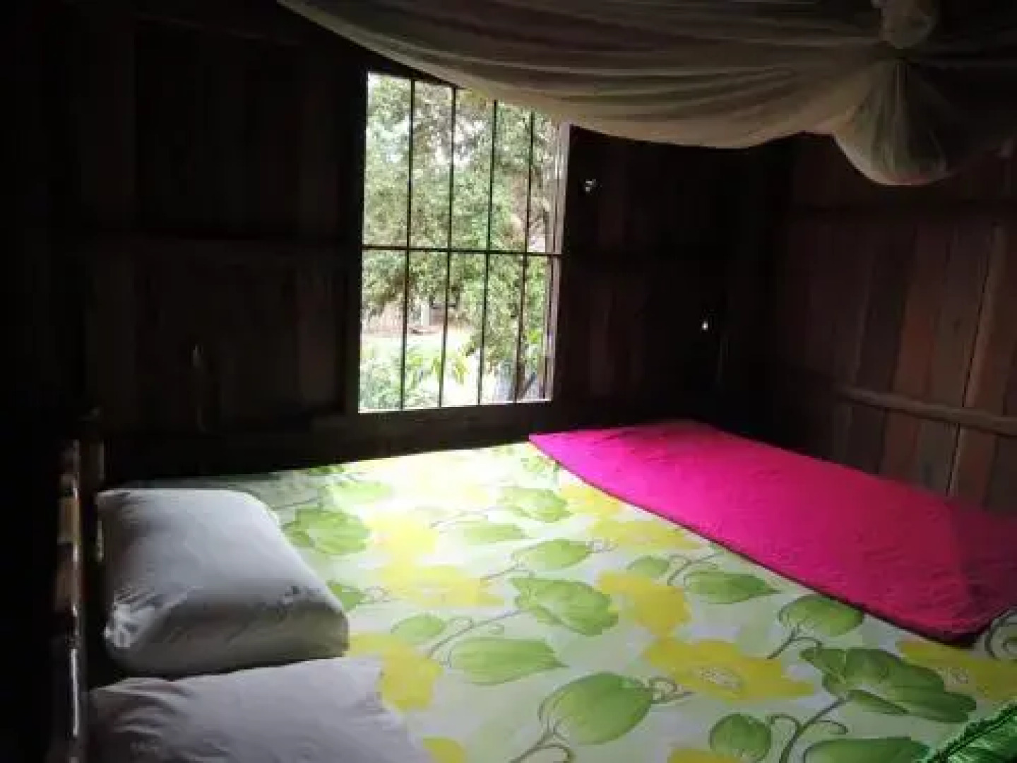 Khoeun Sreymom and Khlot Sopheng Homestay