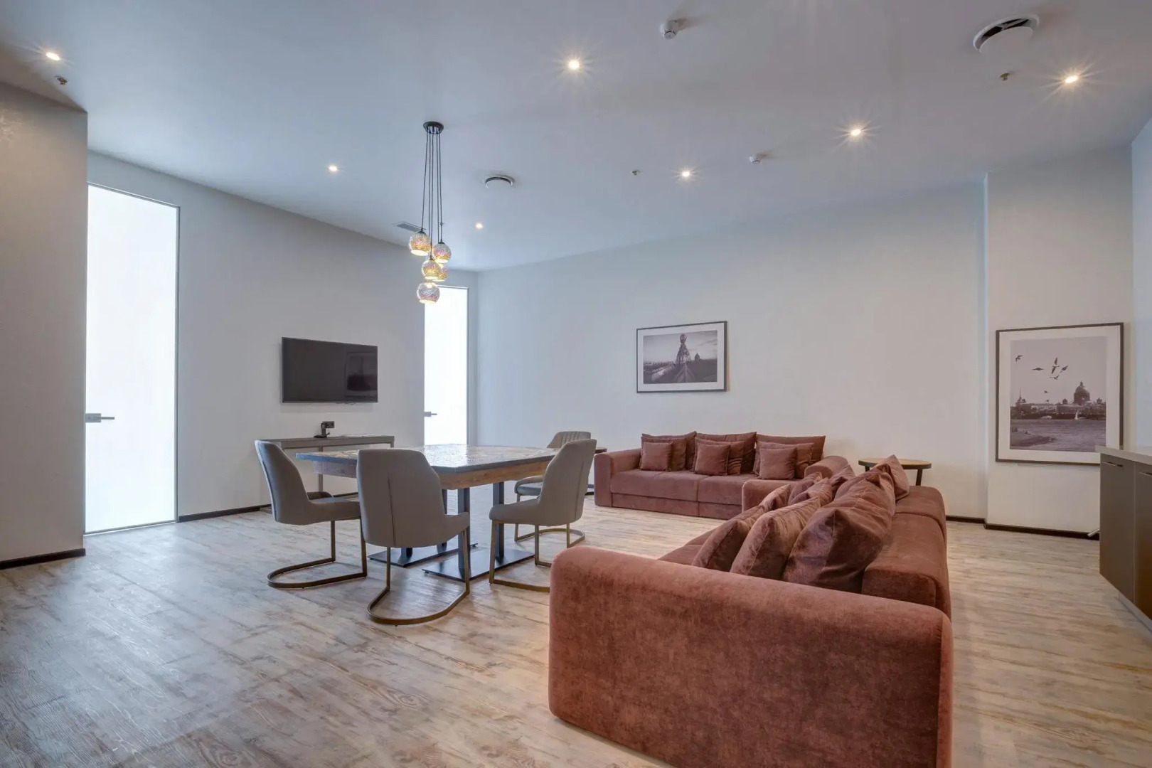 Отель Питерлэнд