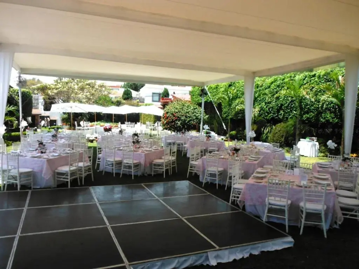 Residencia Jardin Real