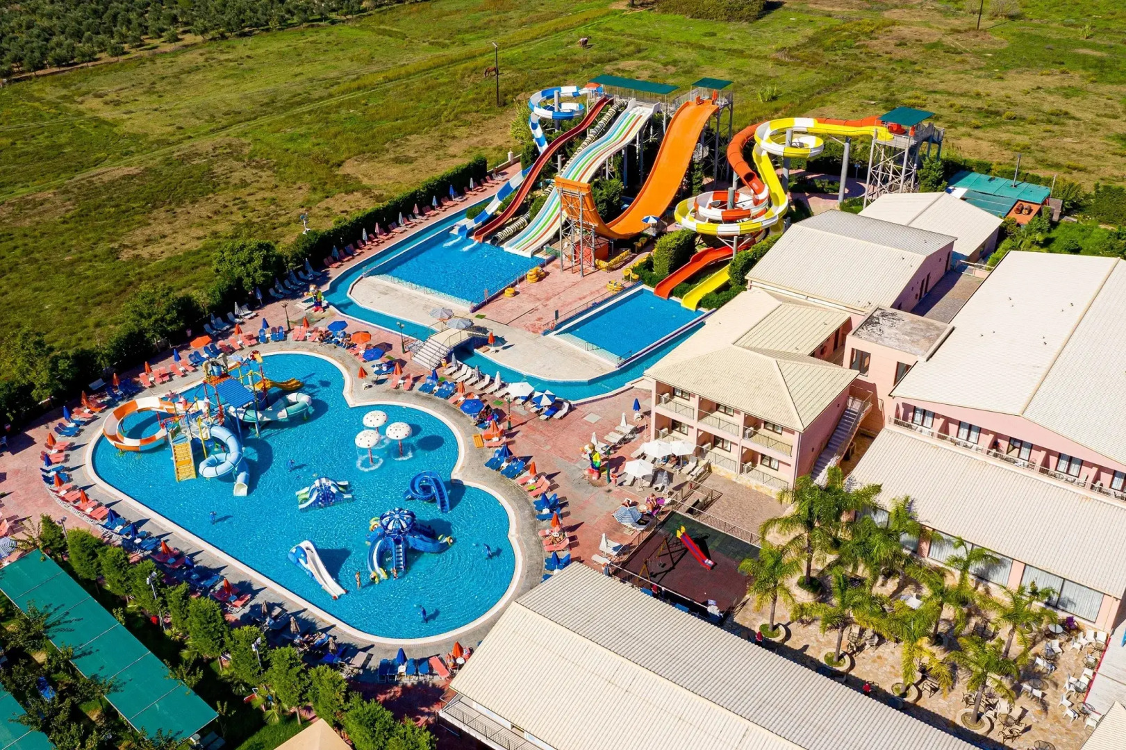 Caretta Beach Resort & Waterpark
