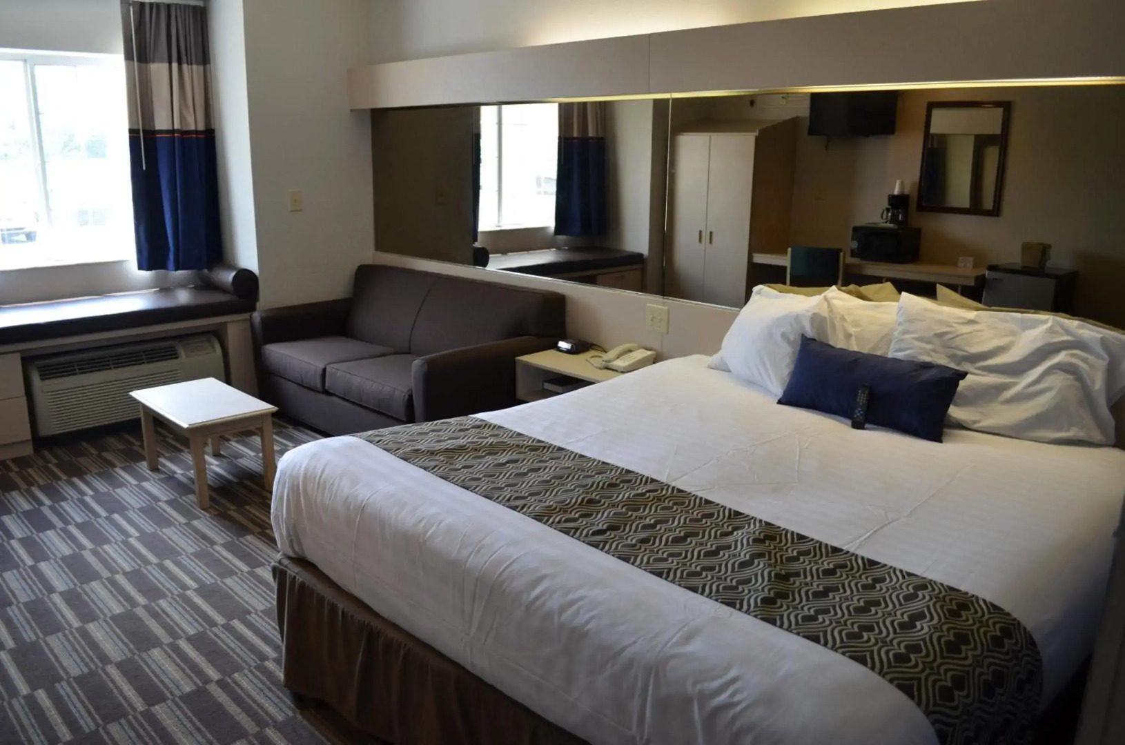 Stay Express Inn & Suites Atlanta