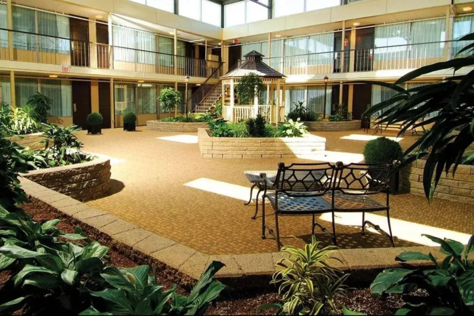 Skyline Hotel & Waterpark