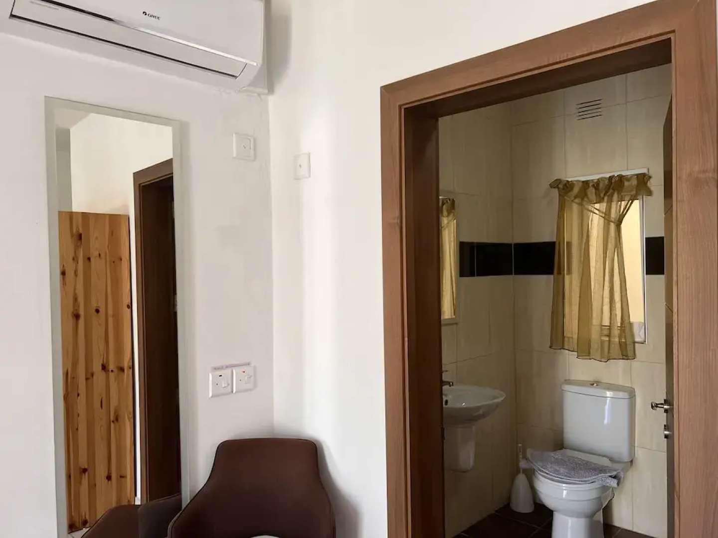 All Nations Holiday Home