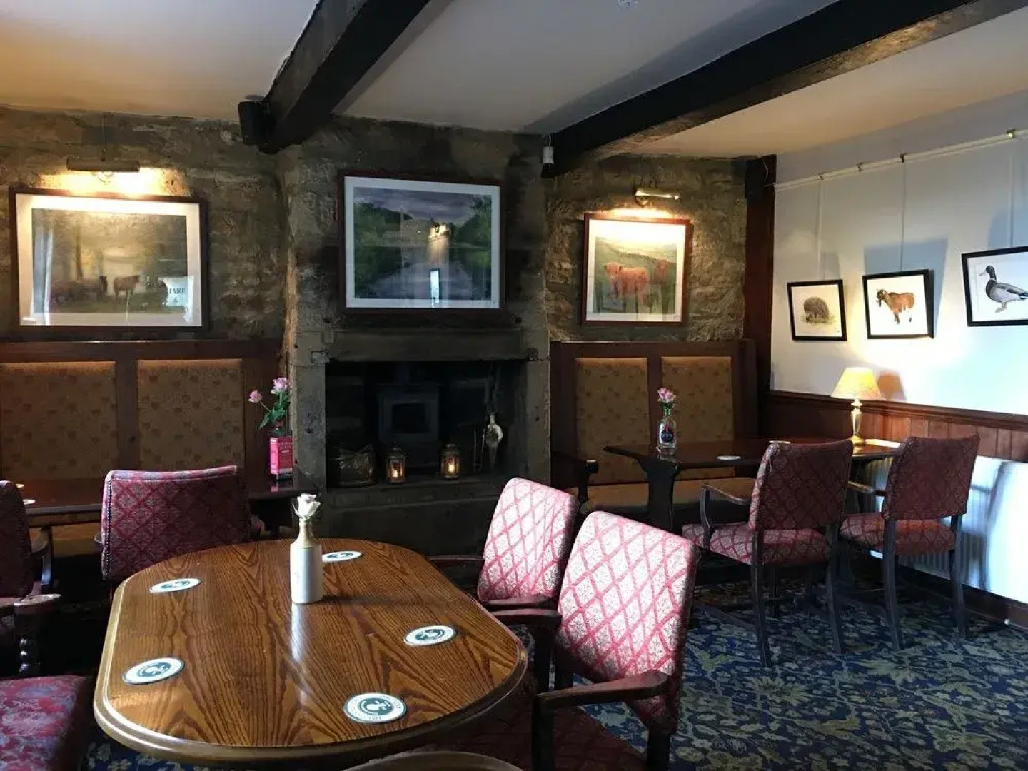 The Hare and Hounds Country Inn