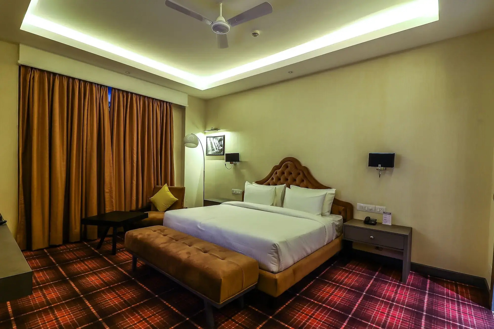 Hotel Piccadily Raipur
