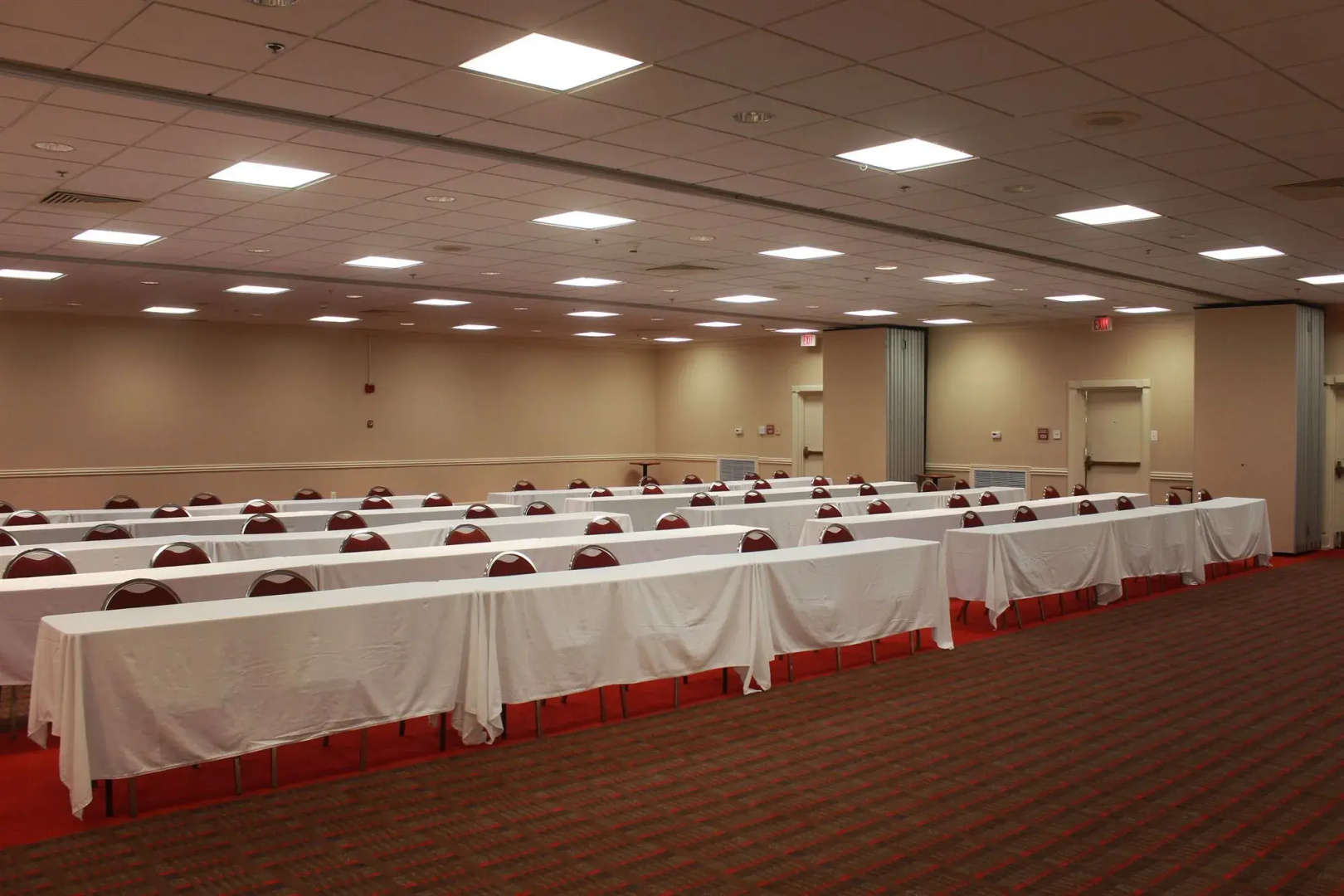 Four Points by Sheraton Kansas City Airport