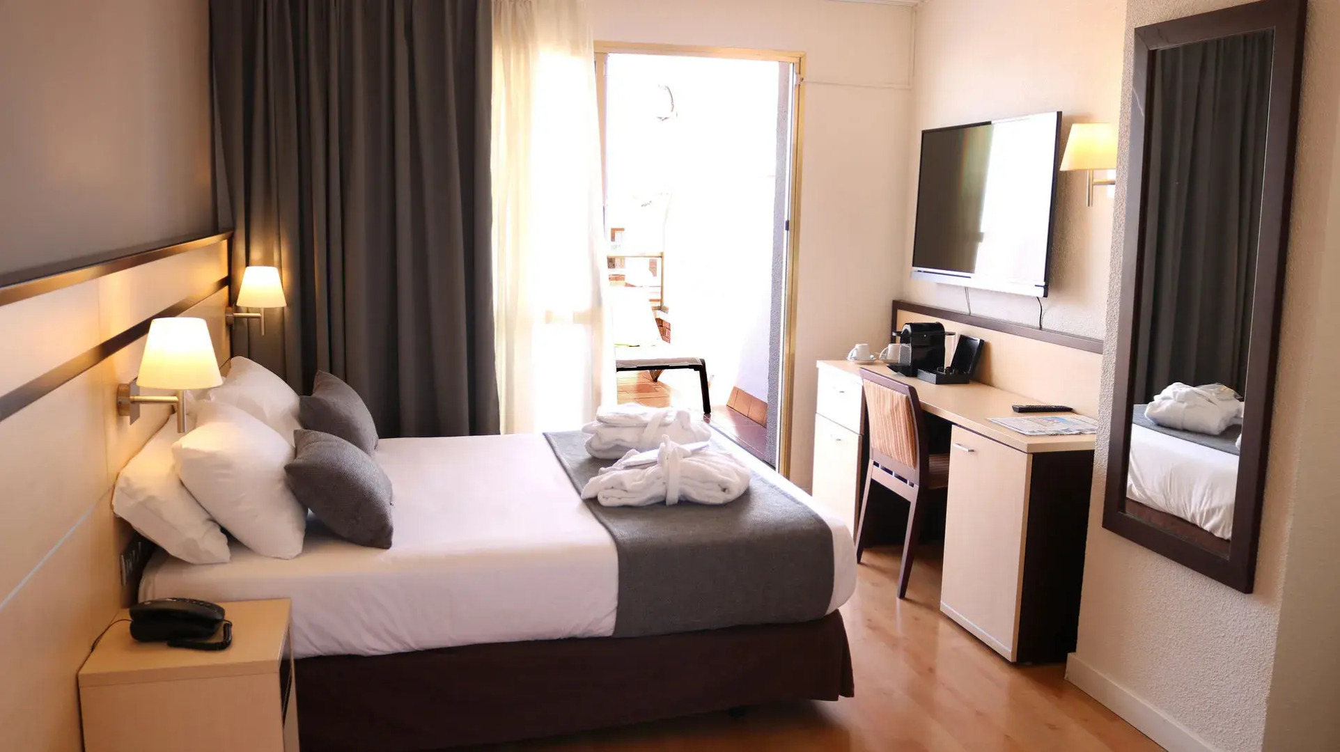 Golden Port Salou & Spa