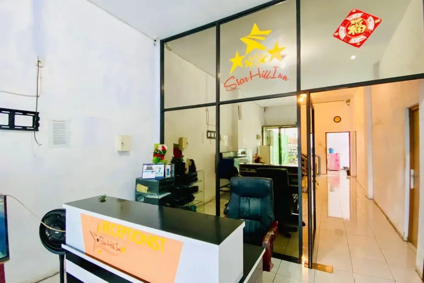 RedDoorz @ Star Hill Inn Syariah Tebing Tinggi