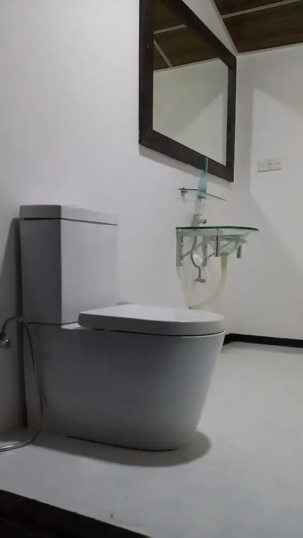 Sri Lanka Beach House Hotel and SPA