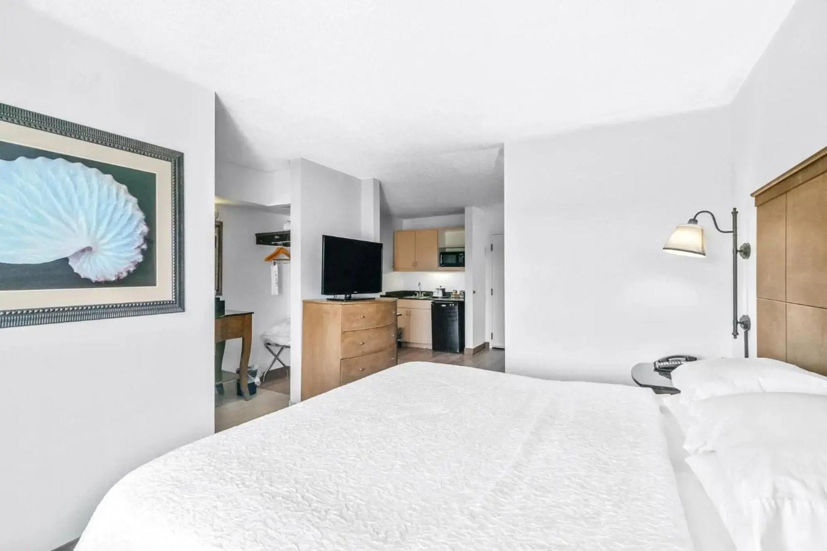 Hotel Alice At Atlantic Beach