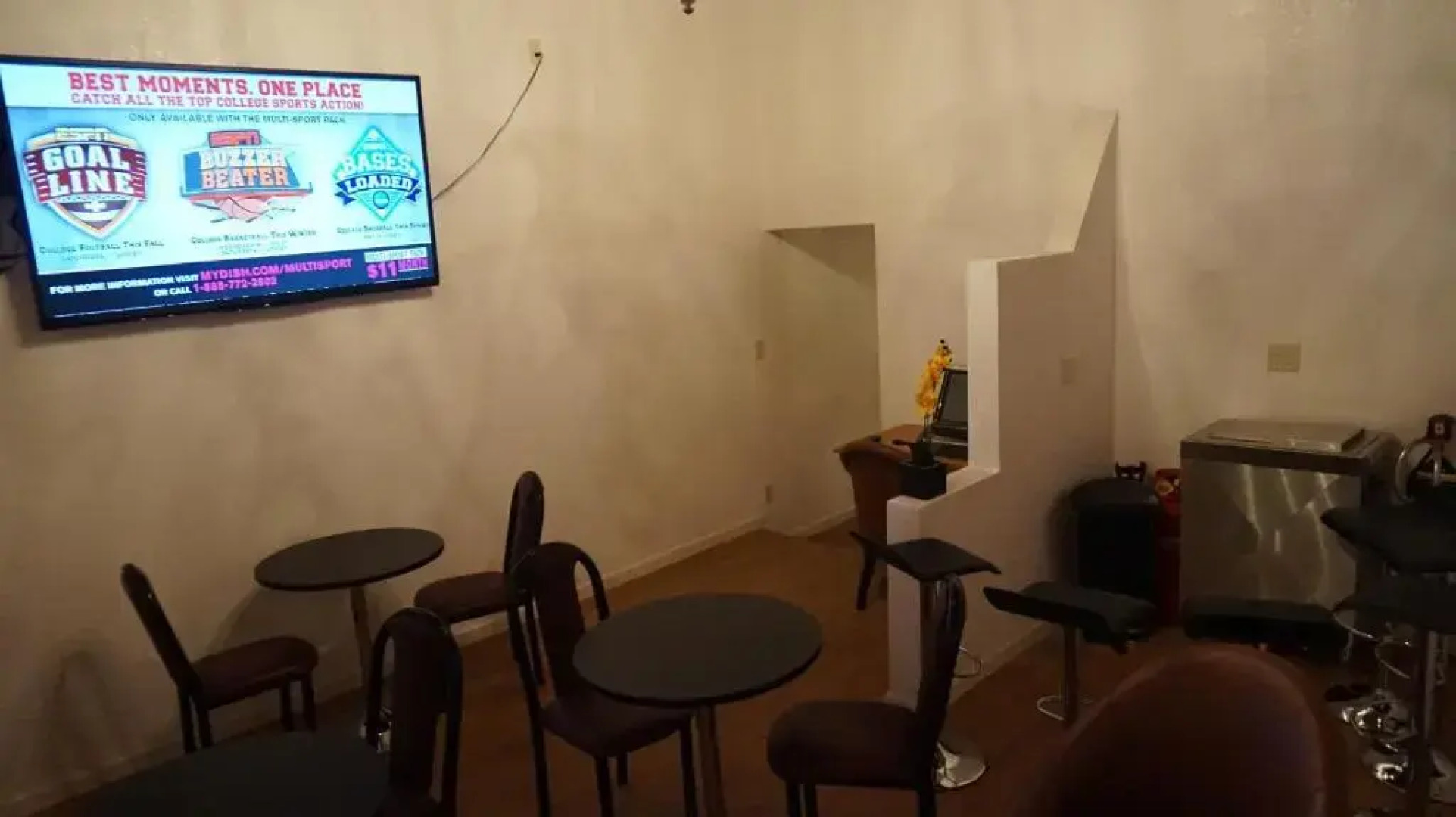 Eagle Crater Lake Inn