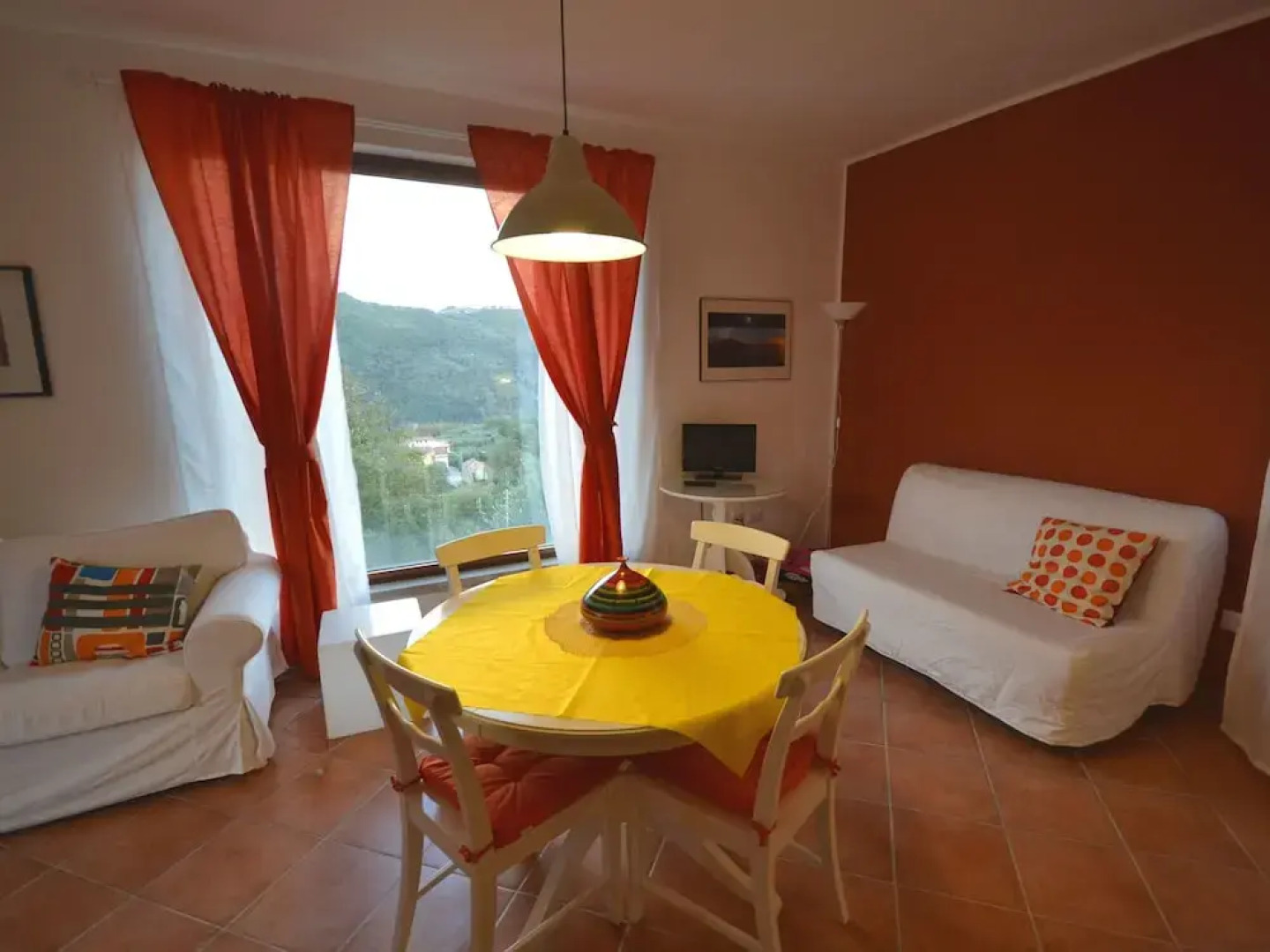 House in the Cilento with Pool And Views of the Hills From the Large Terrace