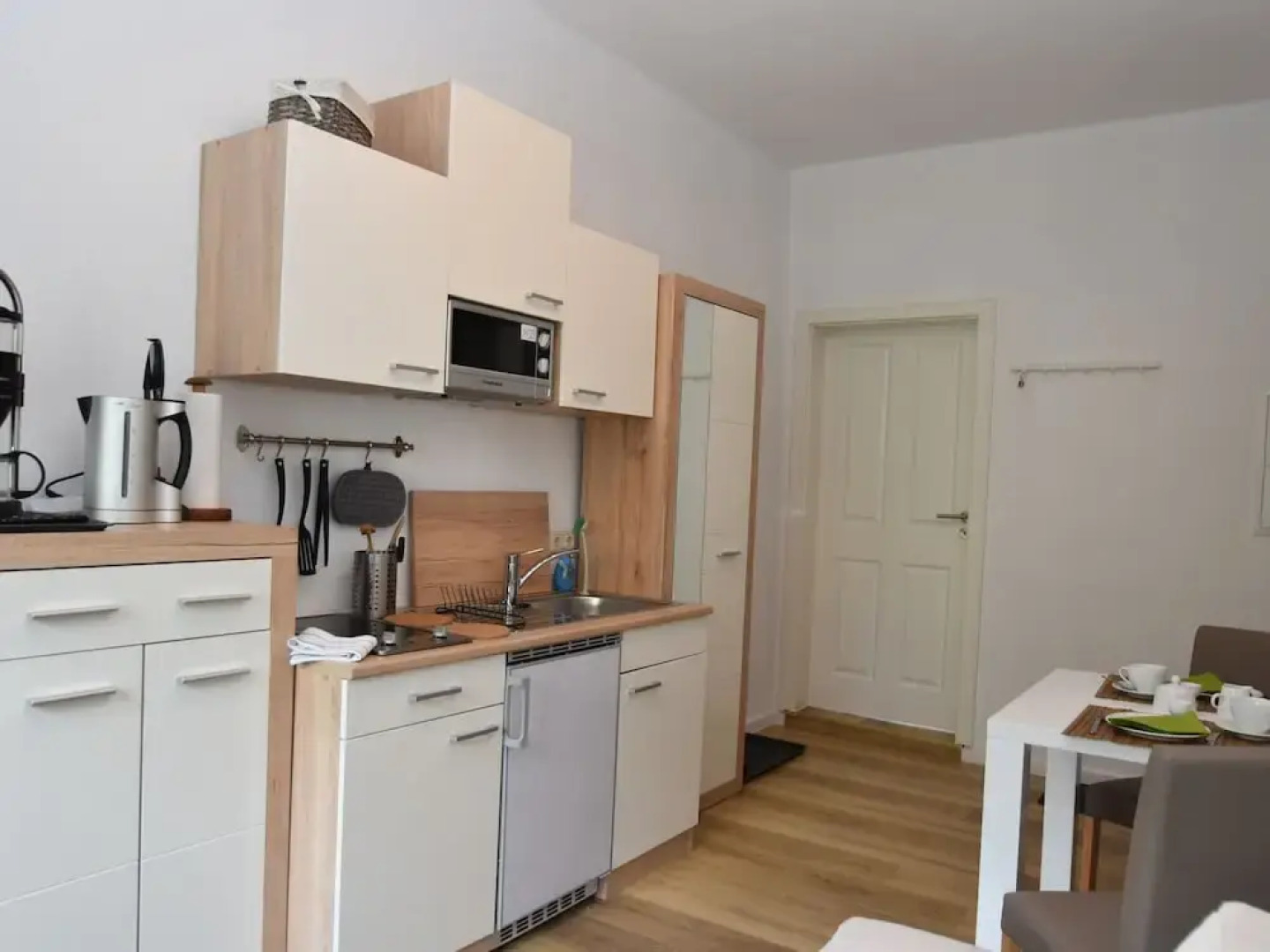 Heritage Apartment in Ilmenau With Garden