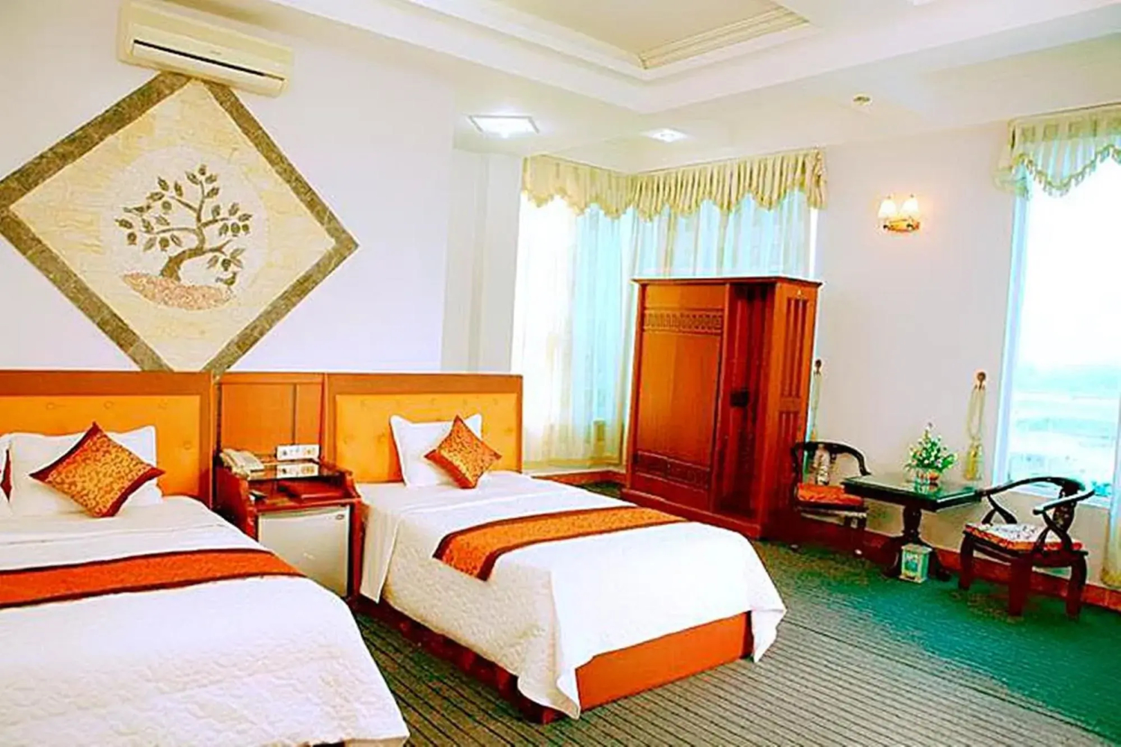Van Giang Hotel
