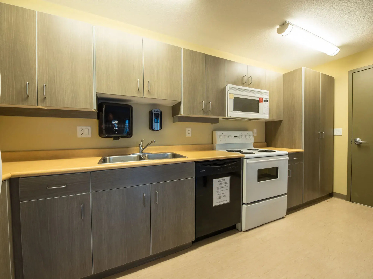 Vancouver Island University Residences - Campus Accommodation