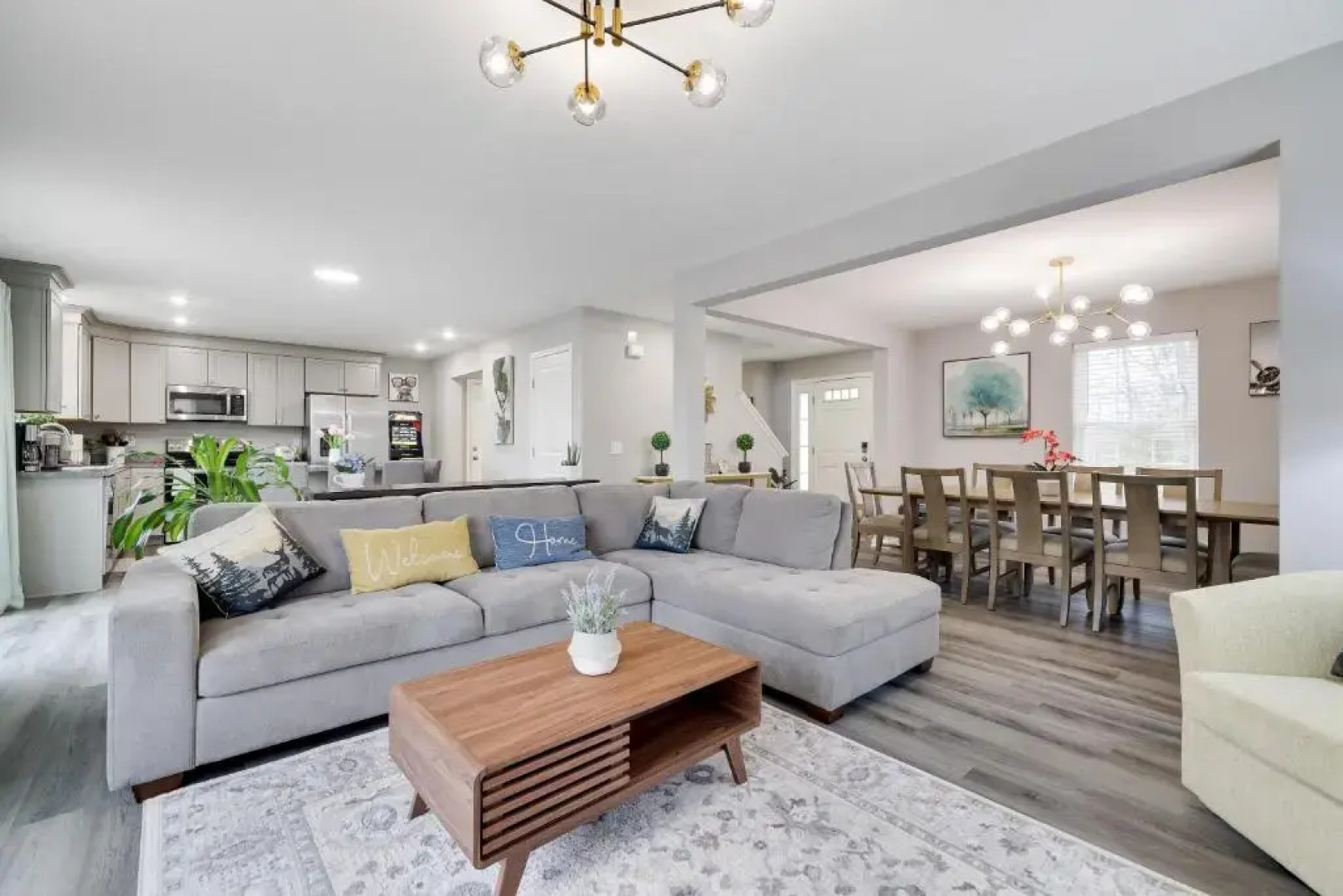 New Build-Modern 4BR, Kid-Friendly Home In Poconos