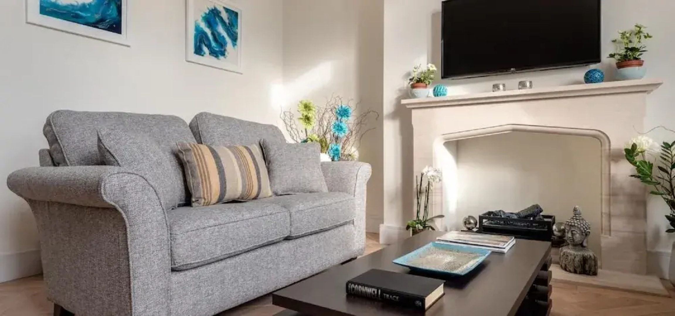 Cathedral Yard - An Exclusive Private Apartment on Cathedral Green, Exeter