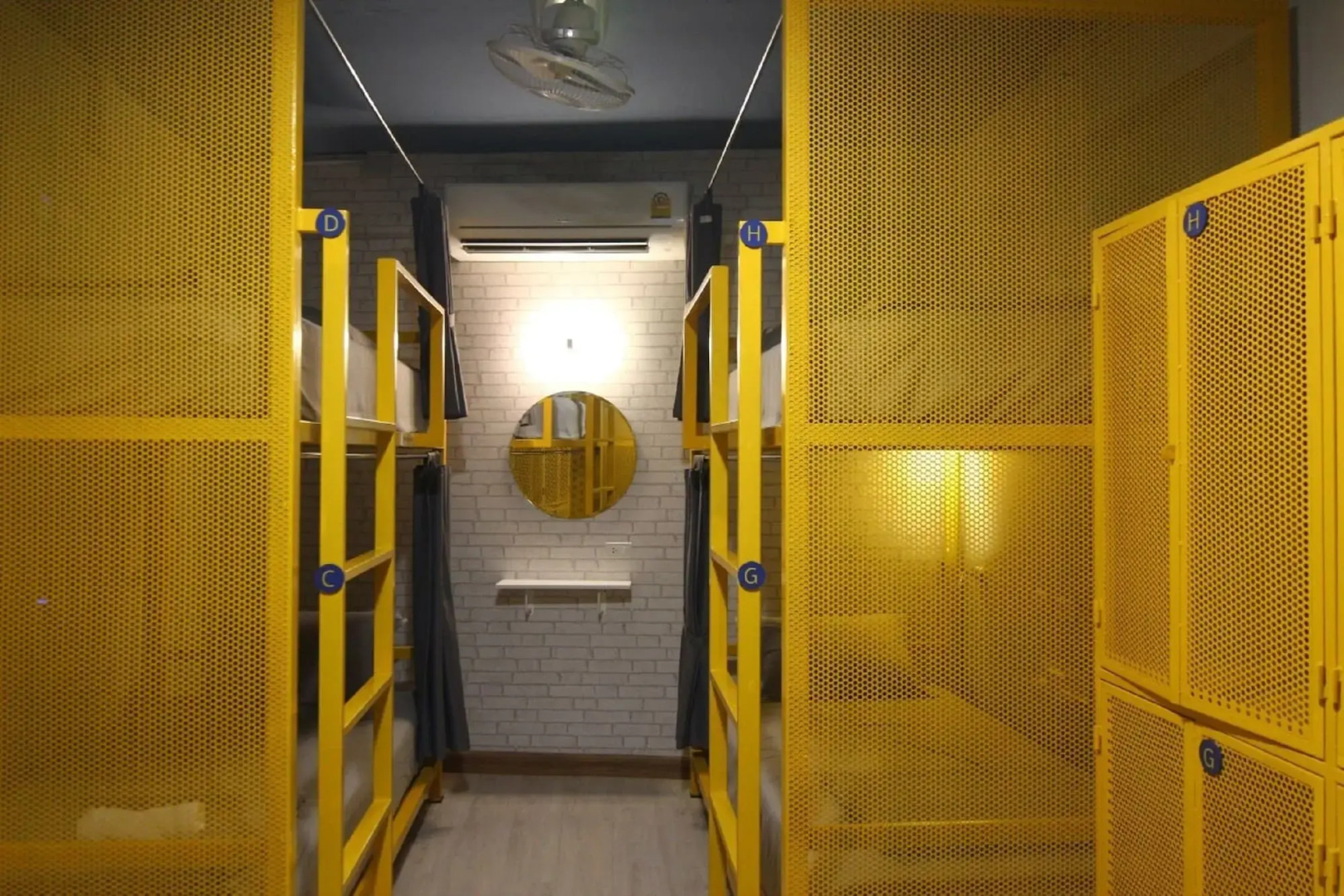 The Moon Hostel Hua Hin