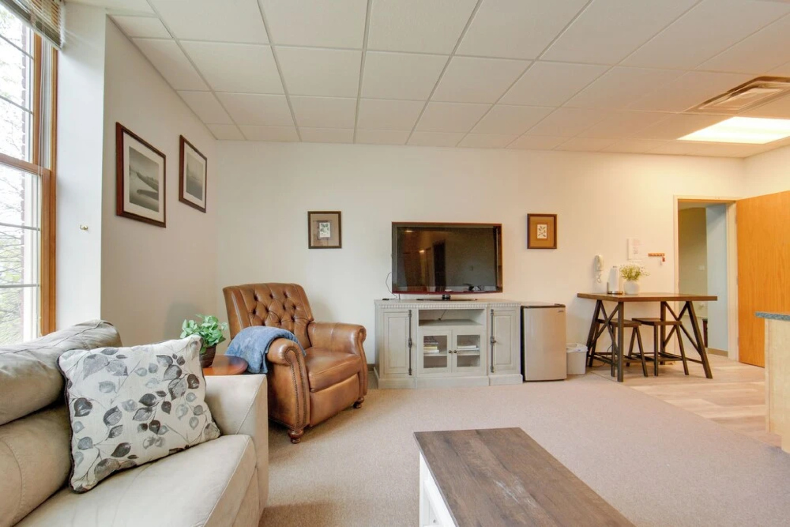 1 Mi to Allegheny River: Cozy Apt w/ Shared Patio!