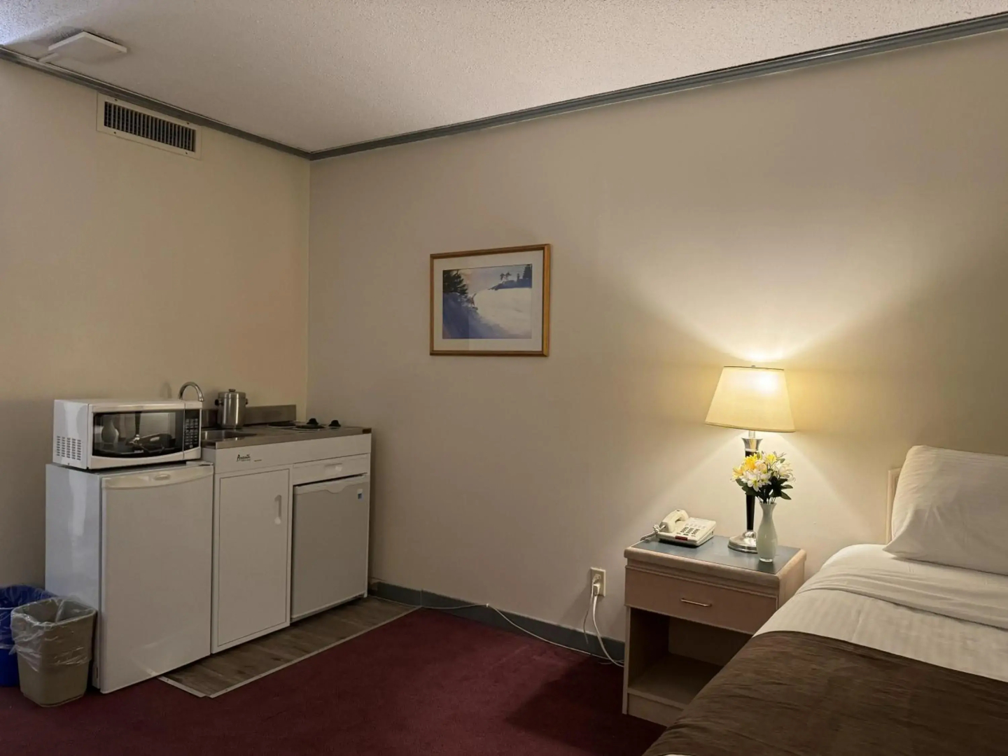 Divya Sutra Plaza and Conference Centre, Vernon, BC