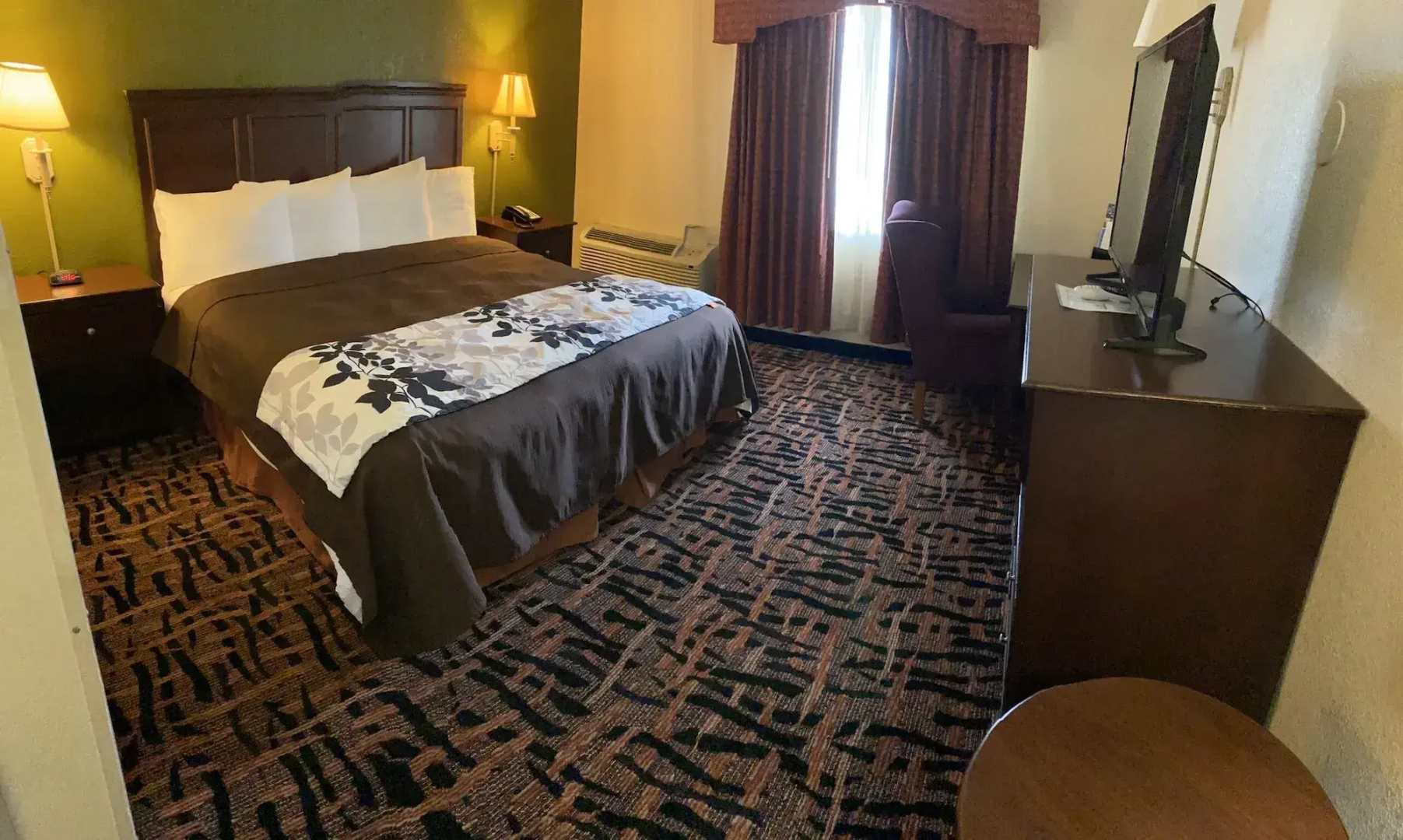 Executive inn