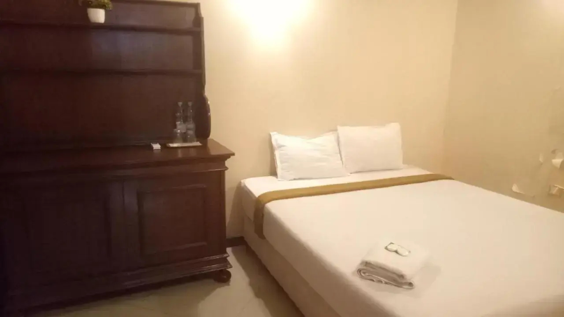 Airy Syariah Kapten Mulyadi 166 Solo