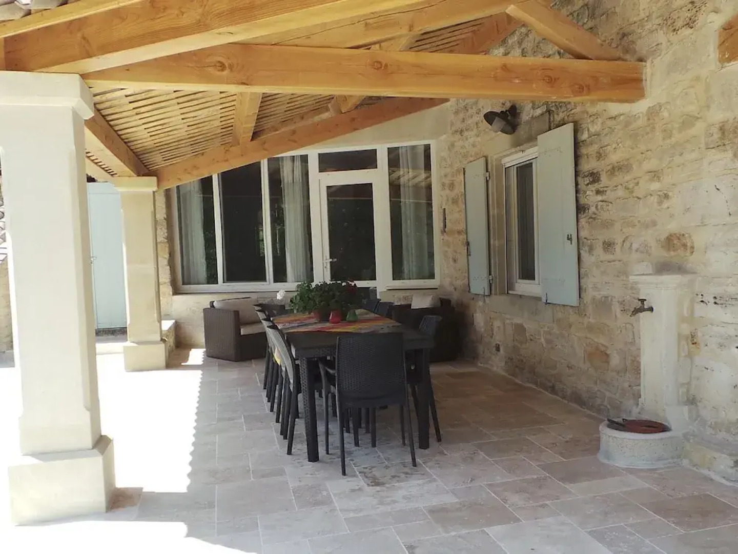 Luxury Mas With two Guest Houses and Private Pool With Stunning Views